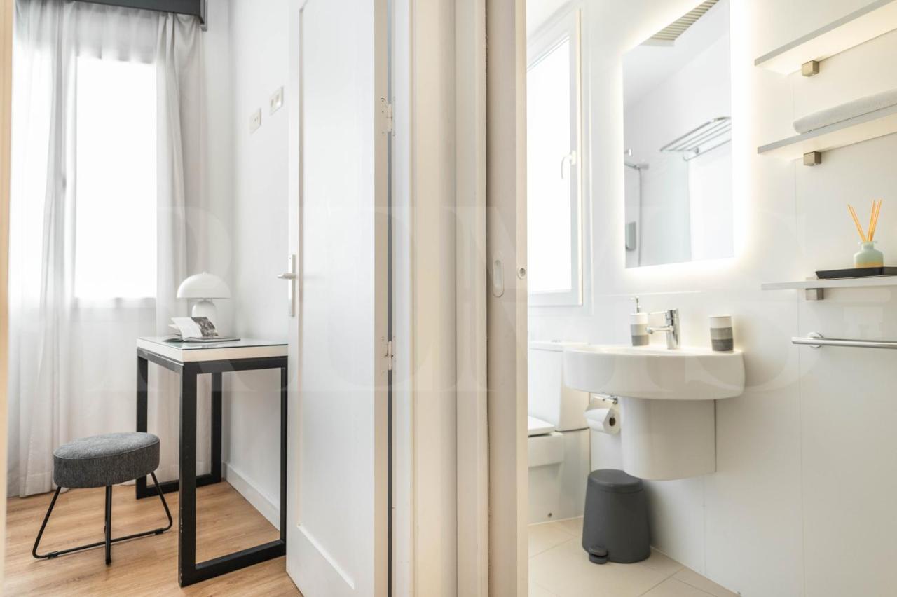 Inviting Duplex In Front Of Picasso Museum By Rems Apartamento Málaga Exterior foto